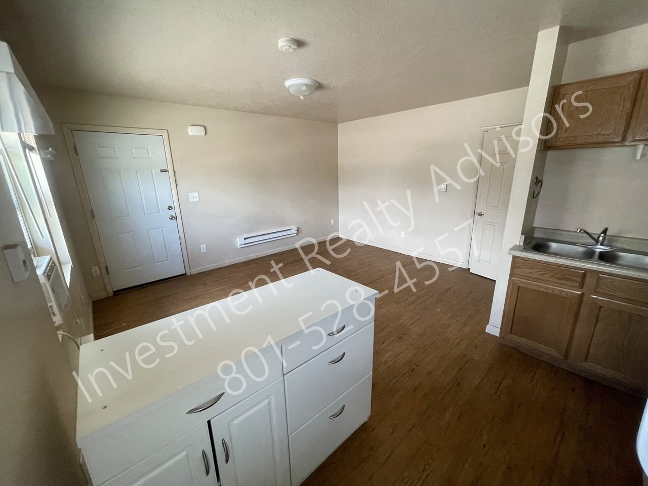 585 N Main St #12A - Photo 3 of 5