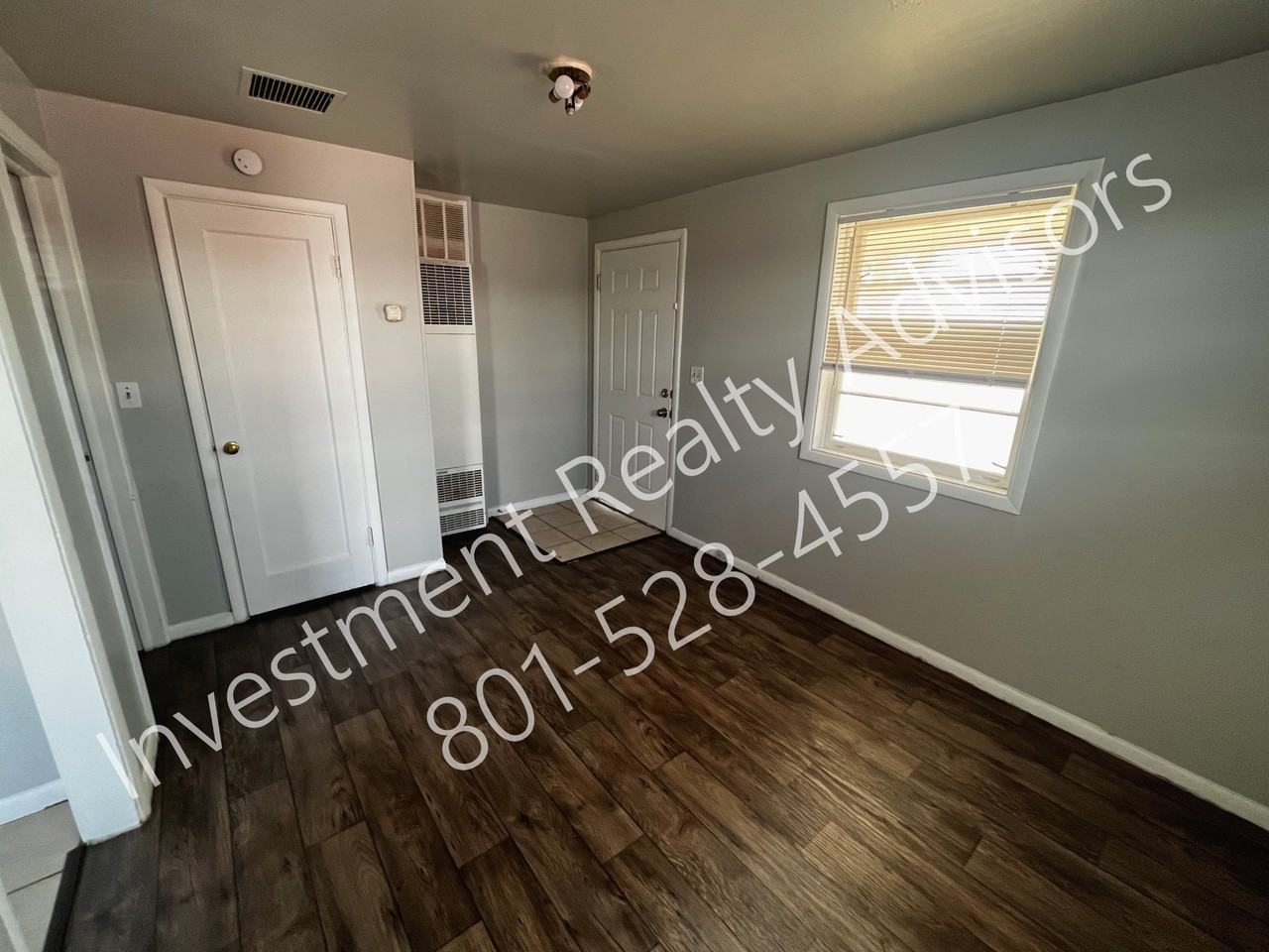 585 N Main St #4 - Photo 2 of 5