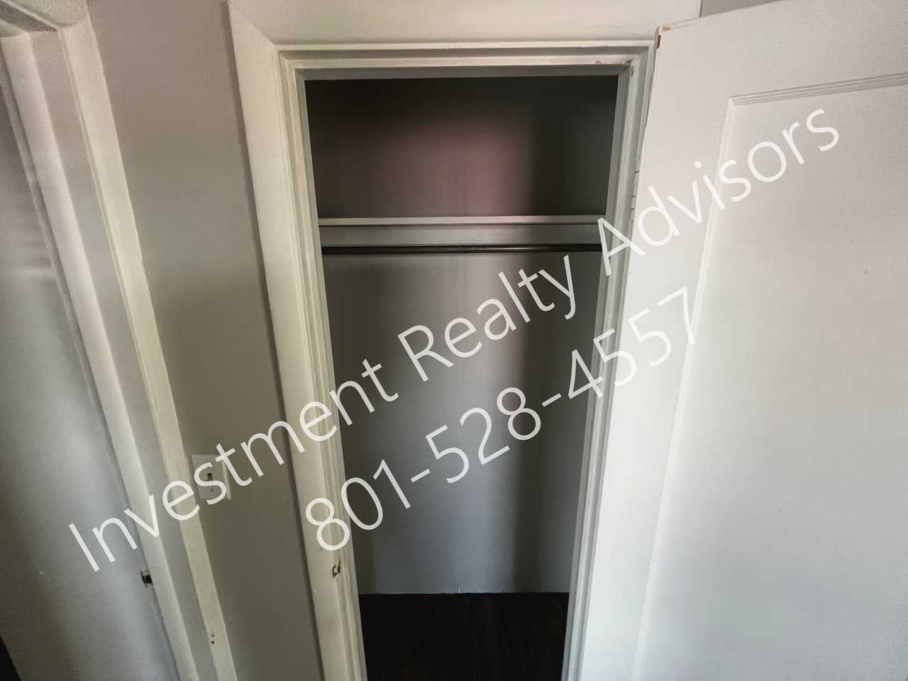 585 N Main St #4 - Photo 5 of 5