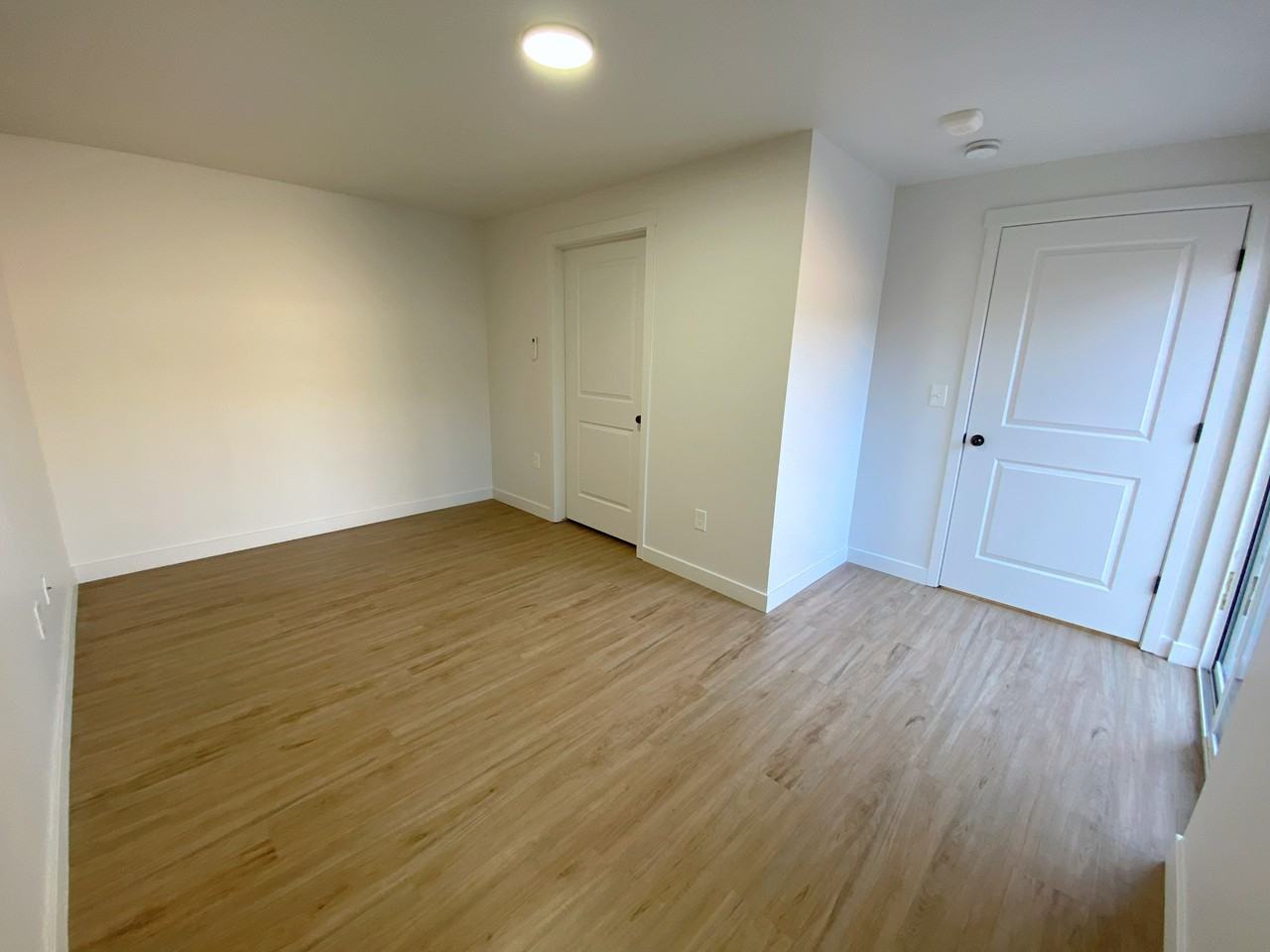 404 E 5600 S #101 - Photo 6 of 29