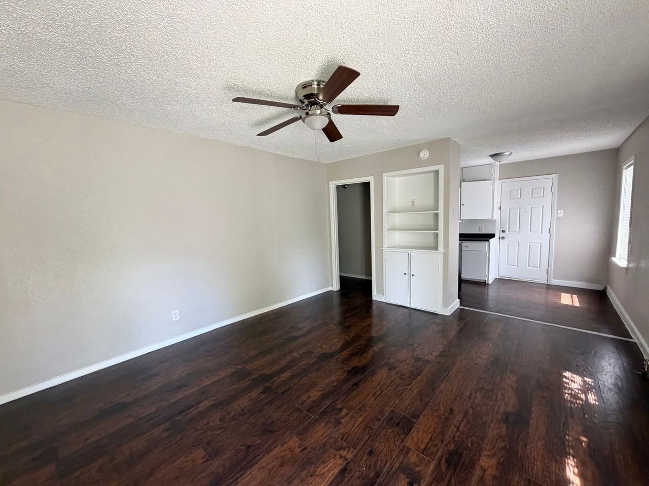 6403 Hollis Ave - Photo 2 of 7