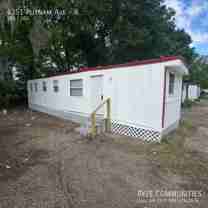 4351 Putnam Ave #8 - Photo 1 of 1