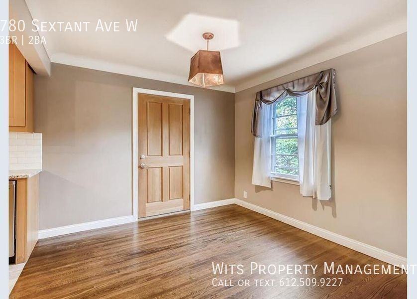 780 Sextant Ave W - Photo 4 of 23