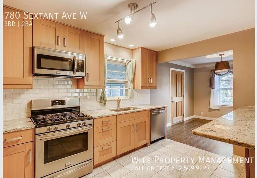 780 Sextant Ave W - Photo 5 of 23