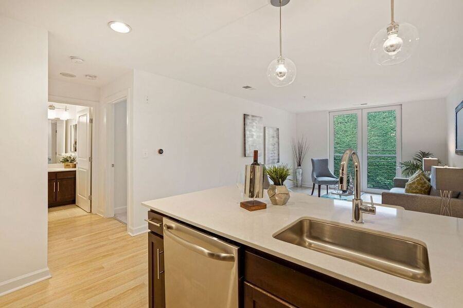 1115 H St Ne #303 - Photo 4 of 40