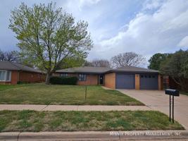 featured image of 6906 Elmwood Ave