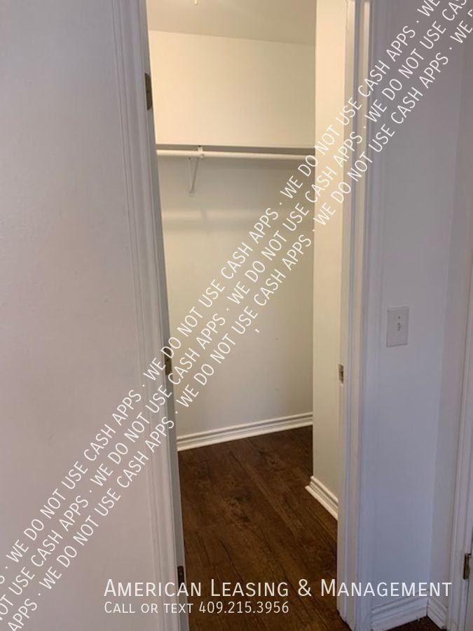 607 Park Ln - Photo 7 of 12