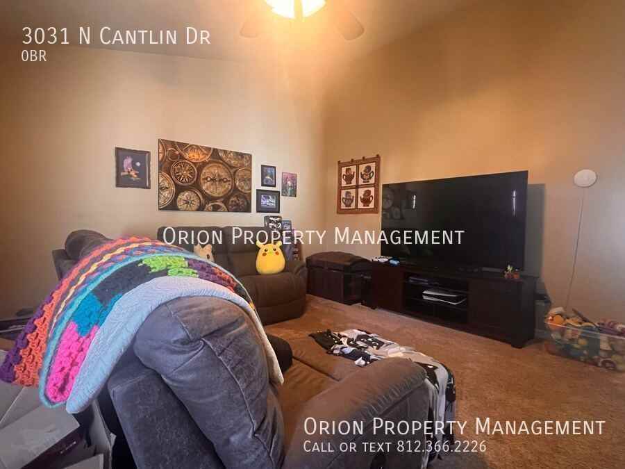 3031 N Cantlin Dr - Photo 4 of 13