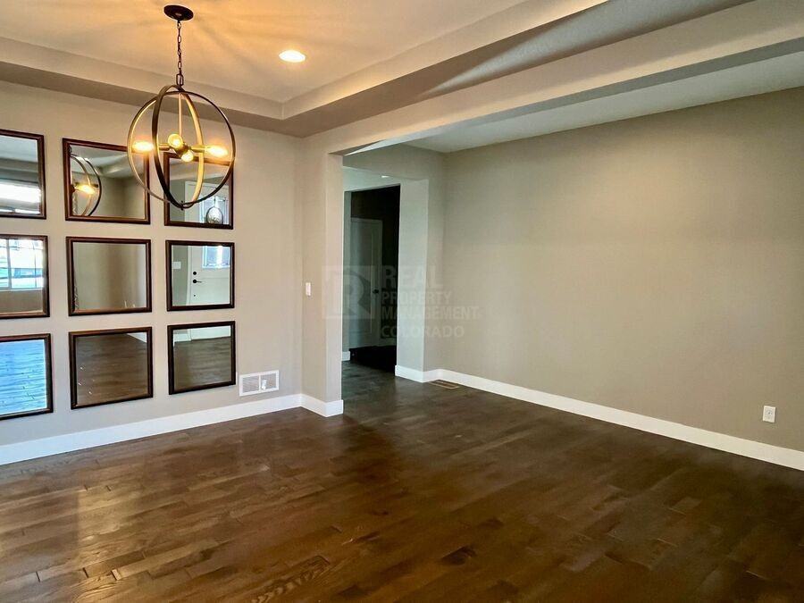 8811 Tranquil Knoll Ln - Photo 6 of 37