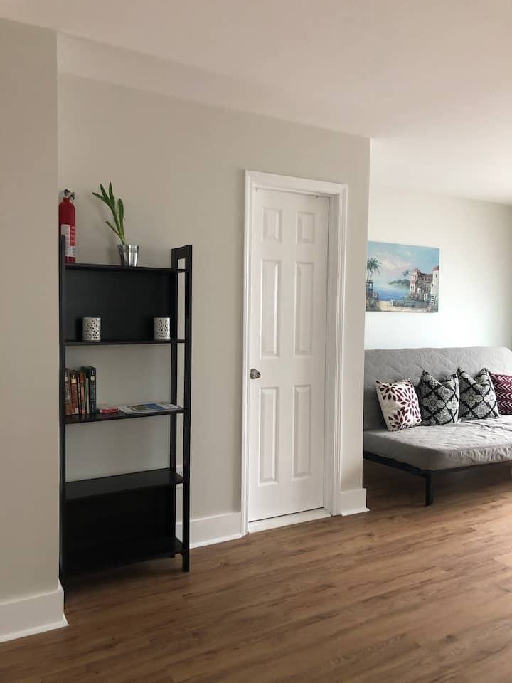 1085 Oglethorpe St #2 - Photo 2 of 11