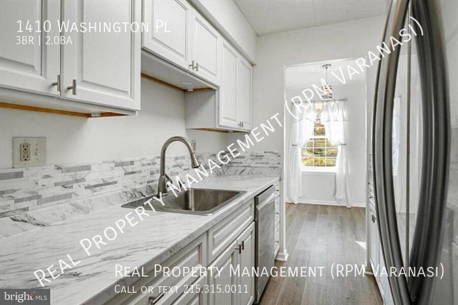 1410 Washington Pl - Photo 3 of 40