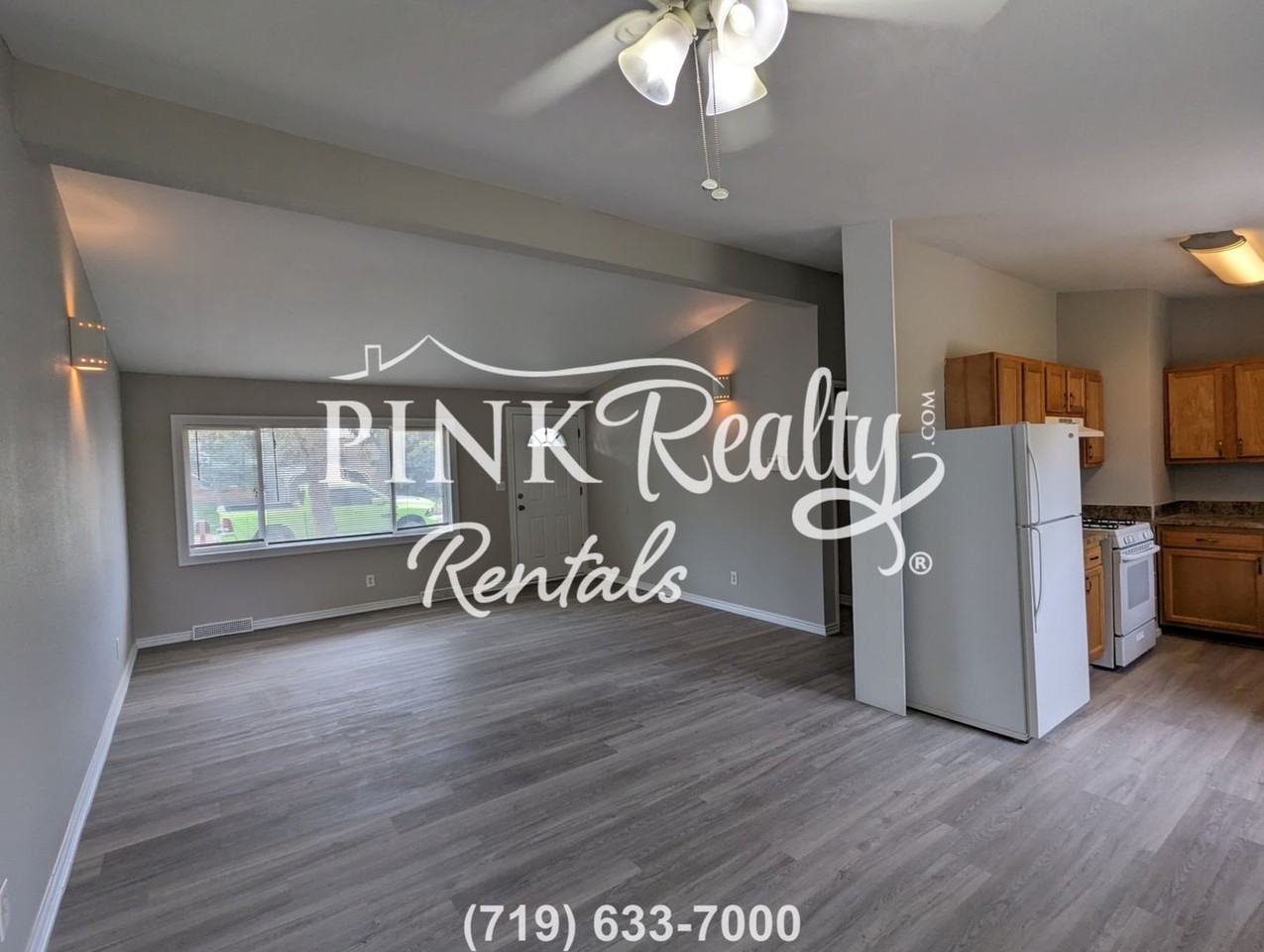 123 Amherst St - Photo 4 of 22