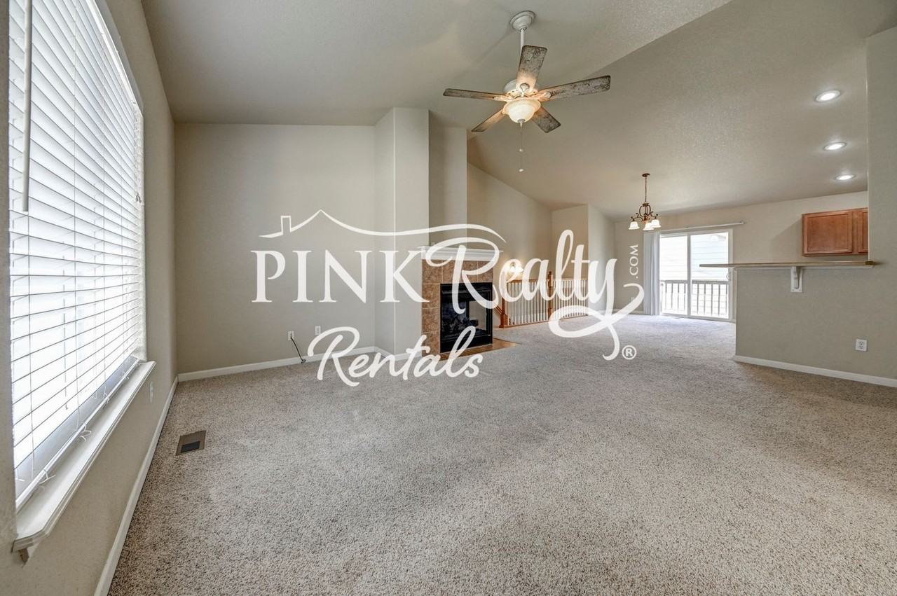 7385 Beinecke Pt - Photo 3 of 38