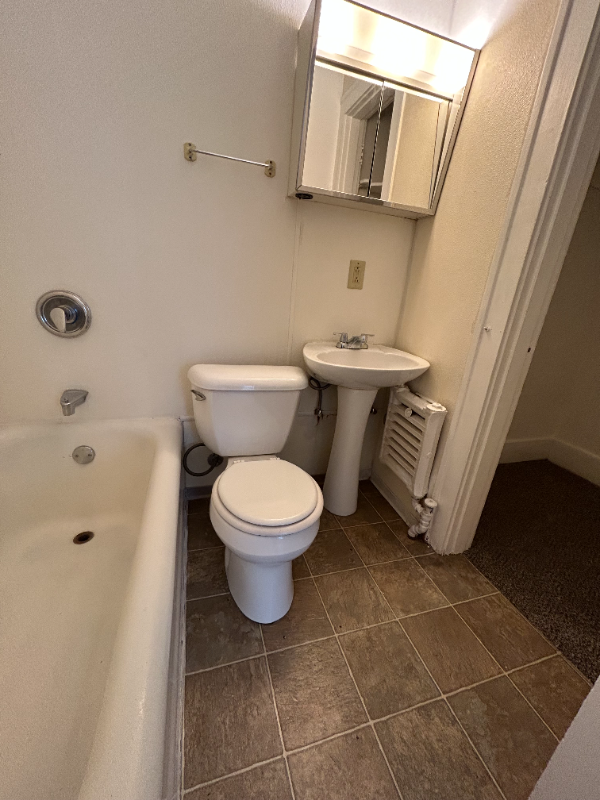 520 2nd Ave S #21 - Photo 5 of 5