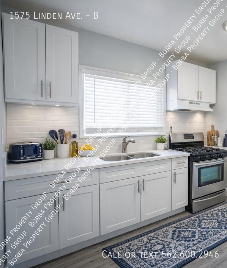 1575 Linden Ave #B - Photo 2 of 6