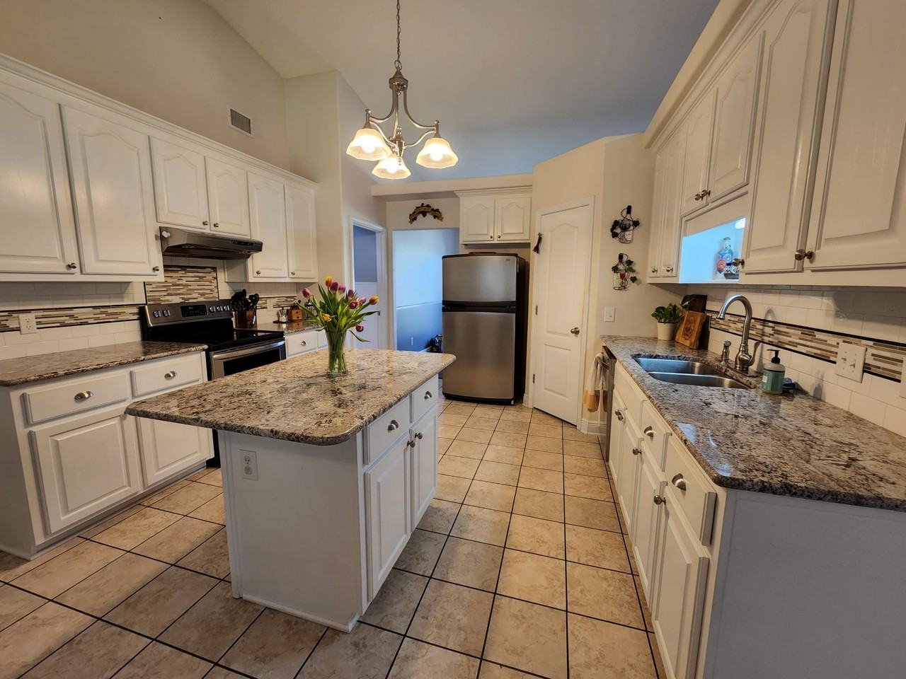 5117 Seneca Trl #NA - Photo 6 of 22