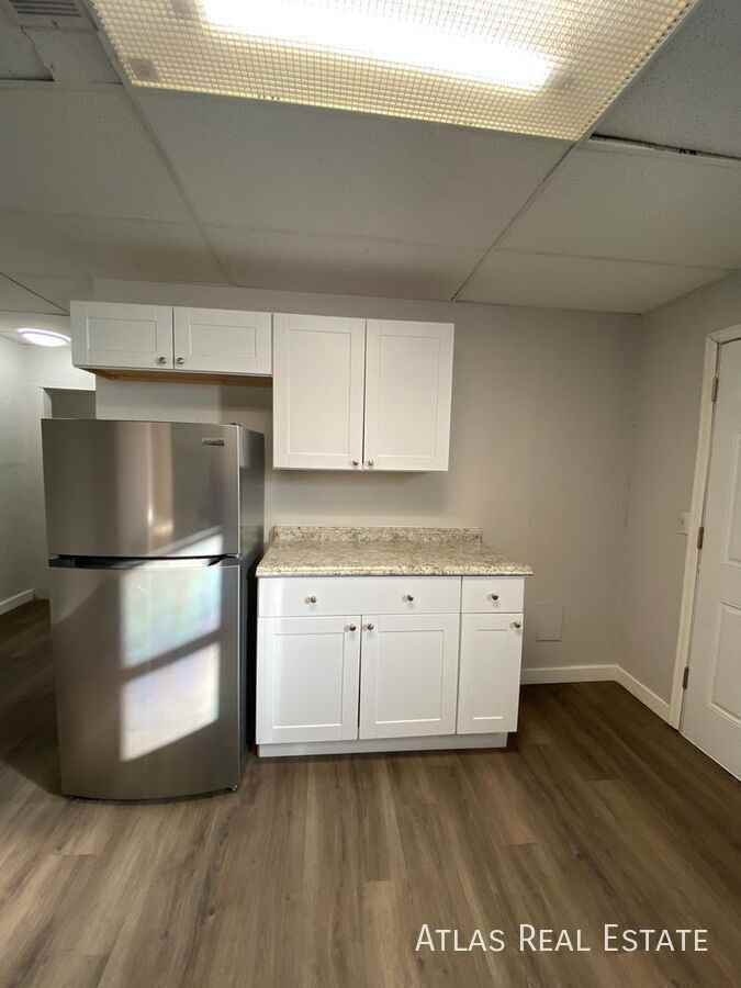 814 Mariposa St - Photo 5 of 16