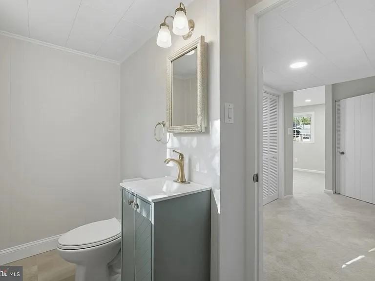 14615 Baugher Dr - Photo 2 of 15