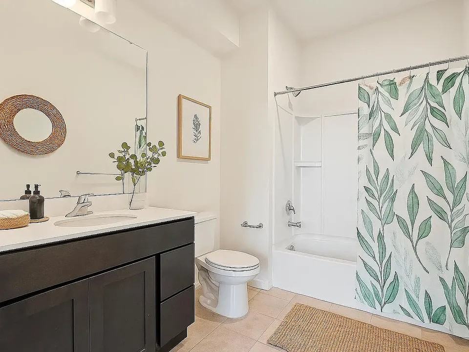 75 Washington St #A1 - Photo 2 of 19