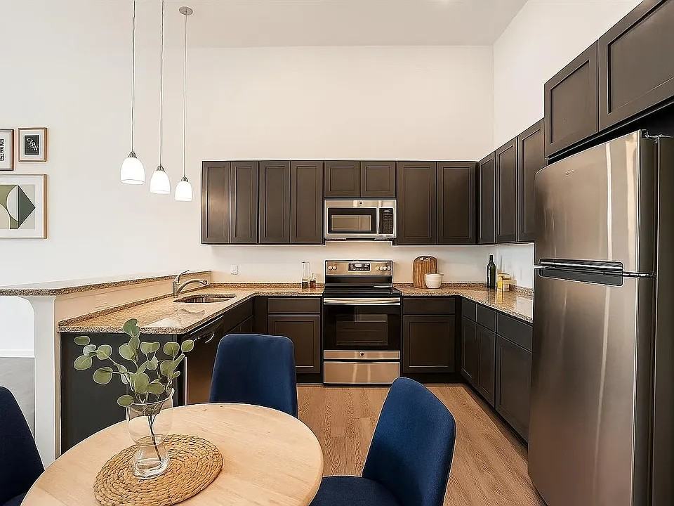 75 Washington St #A1 - Photo 7 of 19