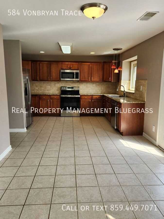 584 Vonbryan Trce - Photo 7 of 21