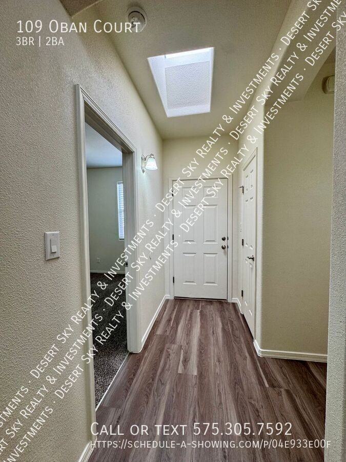 109 Oban Ct - Photo 3 of 25