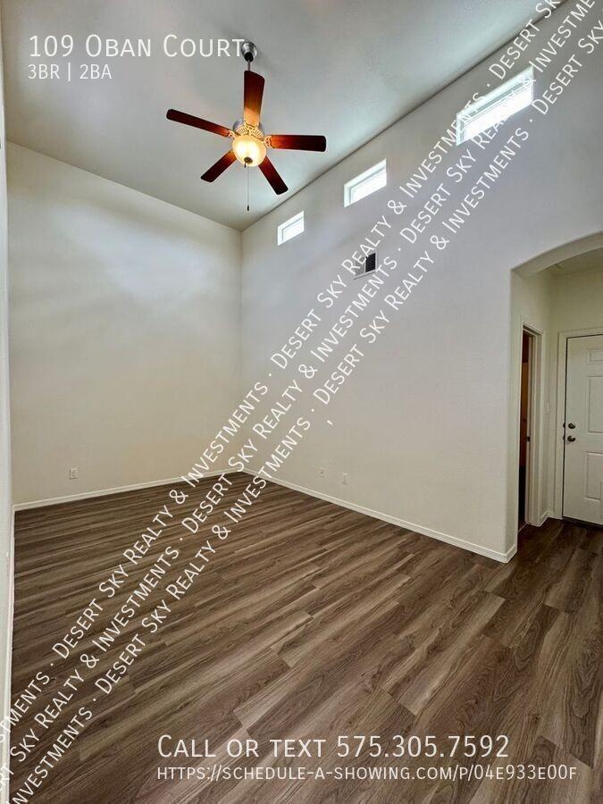 109 Oban Ct - Photo 4 of 25