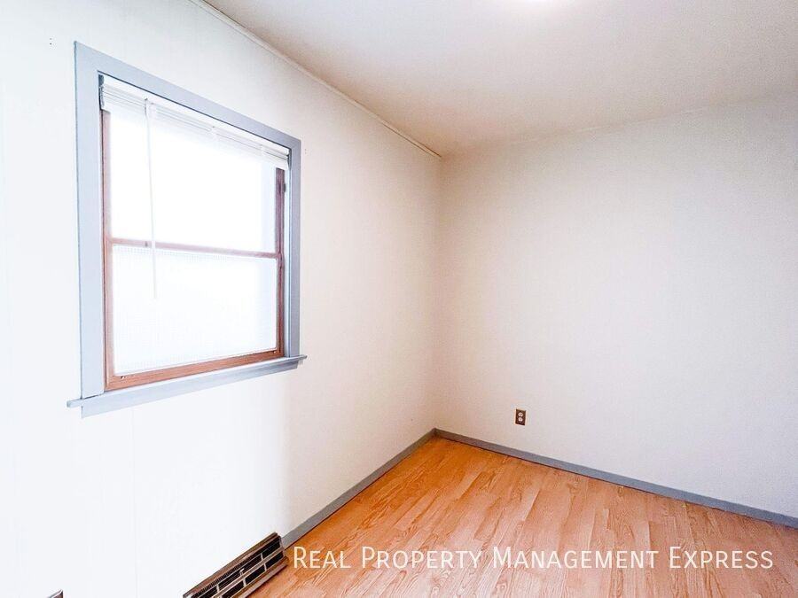 715 S 4th Ave - Photo 7 of 16