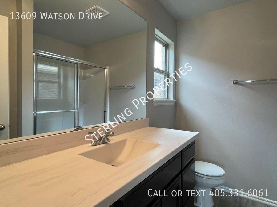 13609 Watson Dr - Photo 3 of 24