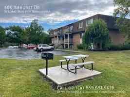 featured image of 606 Amhurst Dr