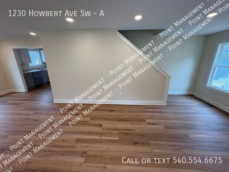 1230 Howbert Ave Sw #A - Photo 4 of 23