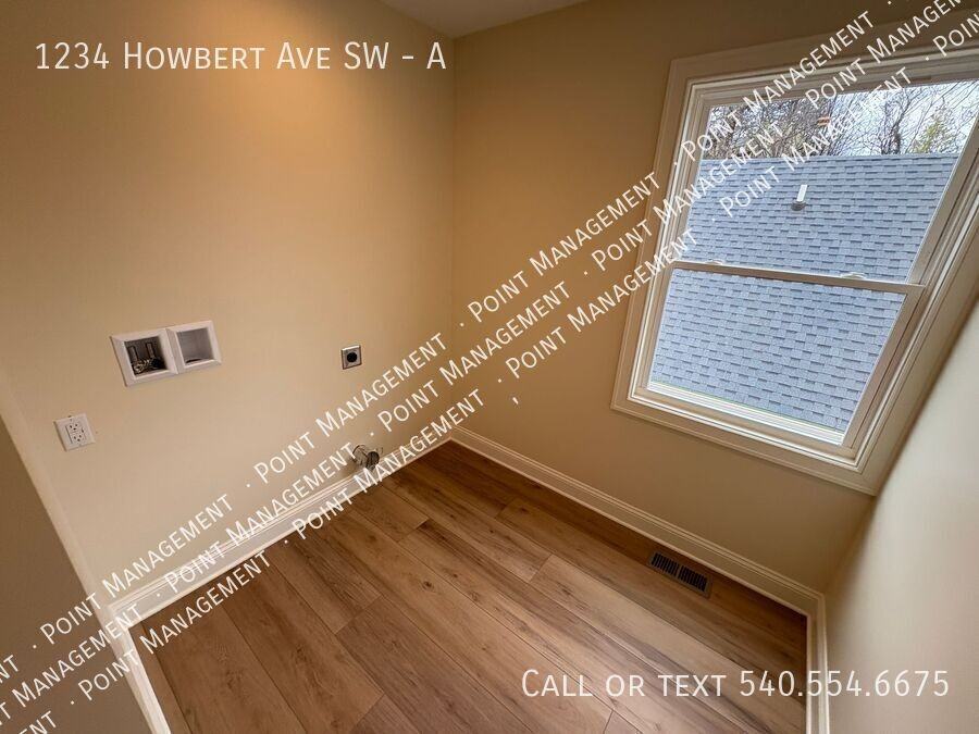 1234 Howbert Ave Sw #A - Photo 6 of 12