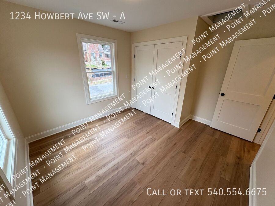 1234 Howbert Ave Sw #A - Photo 7 of 12