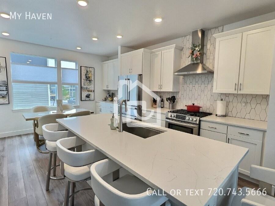 2811 W 69th Ave - Photo 3 of 31