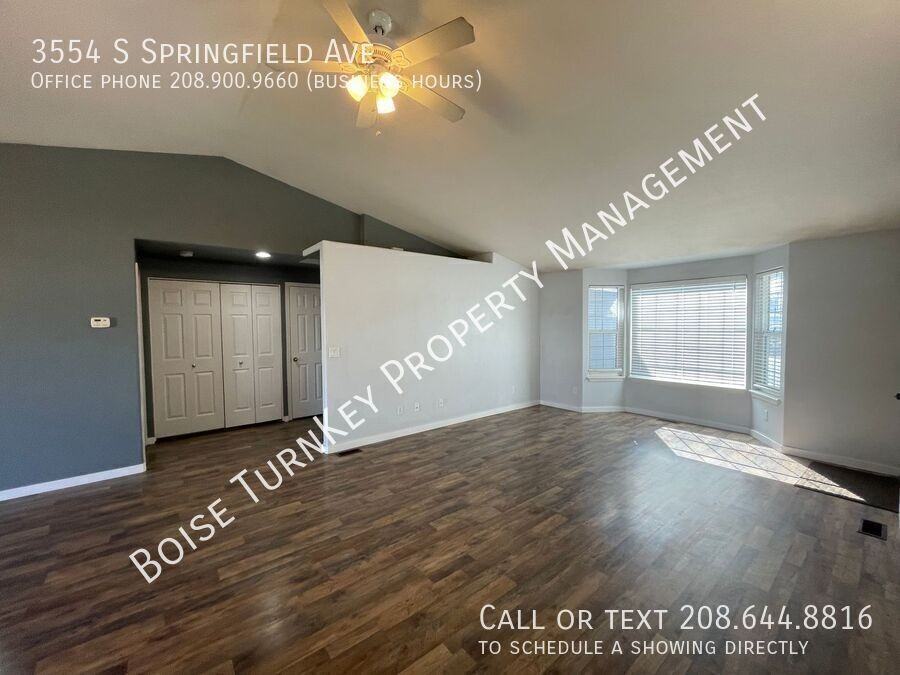 3554 S Springfield Ave - Photo 6 of 27