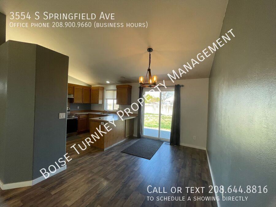 3554 S Springfield Ave - Photo 7 of 27