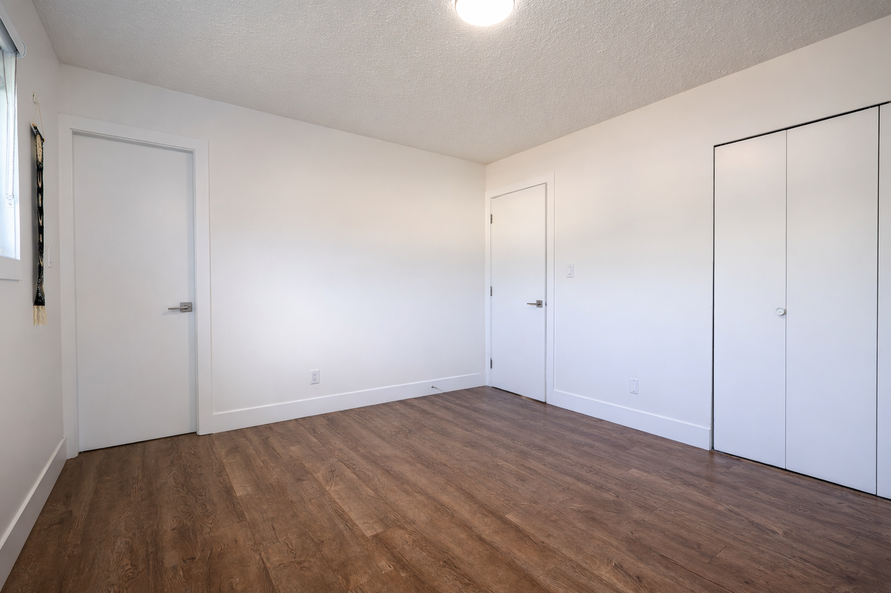 34249 Green Ave #MAIN - Photo 7 of 17