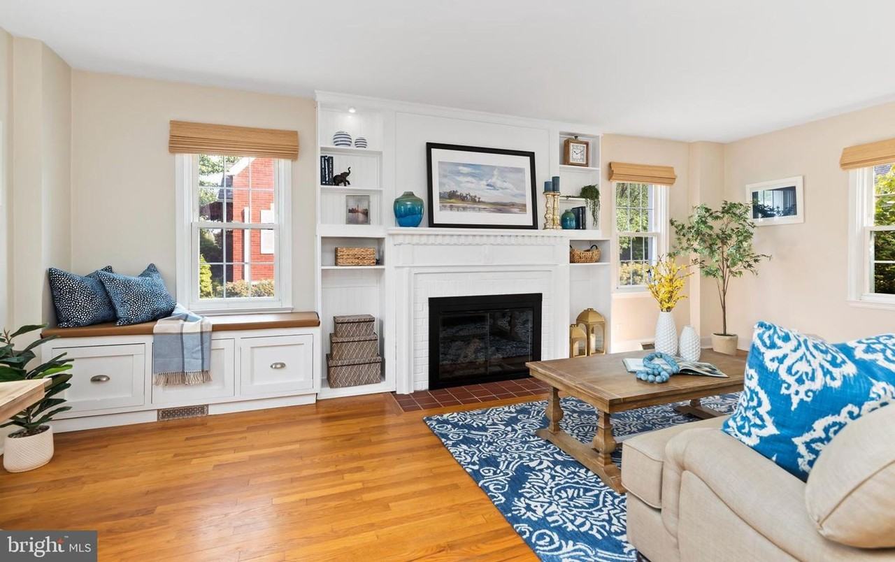 710 Fishburn Rd - Photo 6 of 41