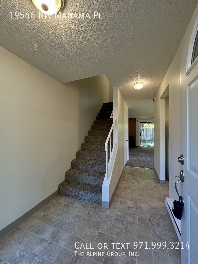 19566 Nw Mahama Pl - Photo 3 of 34