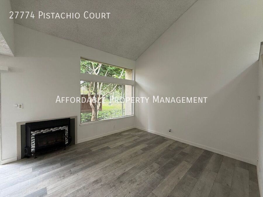27774 Pistachio Ct - Photo 2 of 21