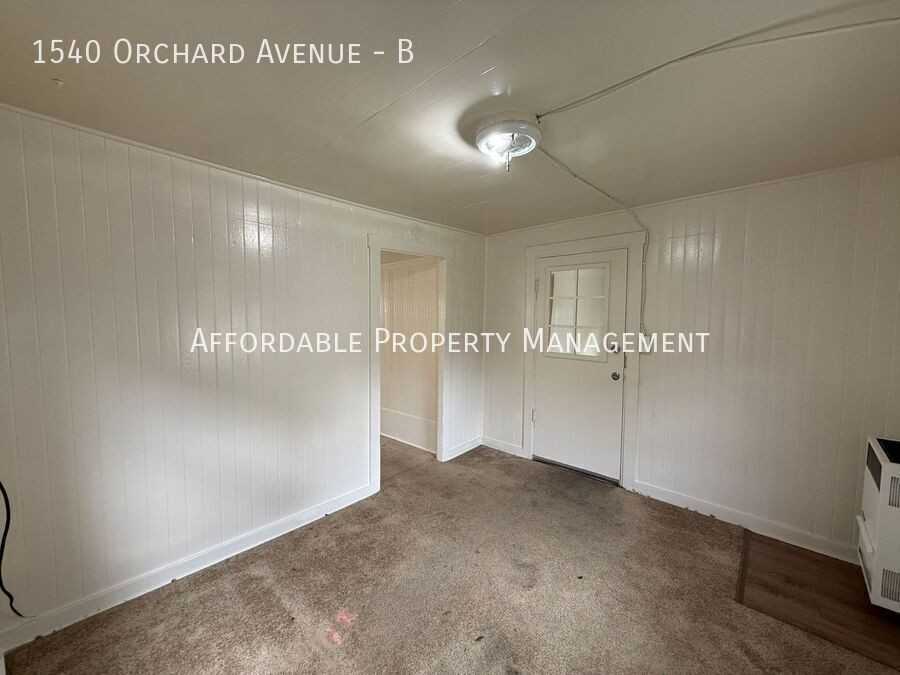 1540 Orchard Ave #B - Photo 7 of 11