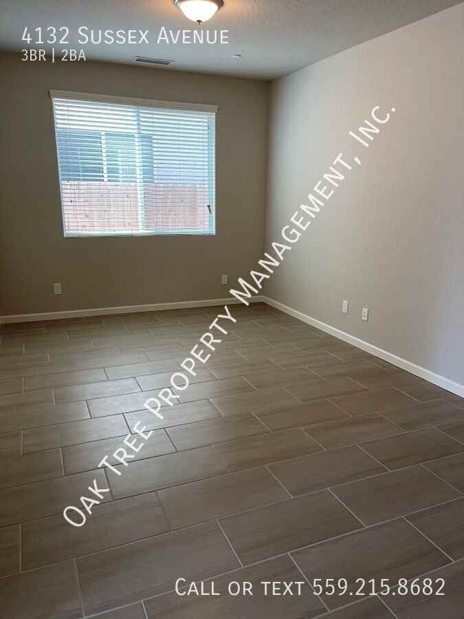 4132 Sussex Ave - Photo 6 of 21