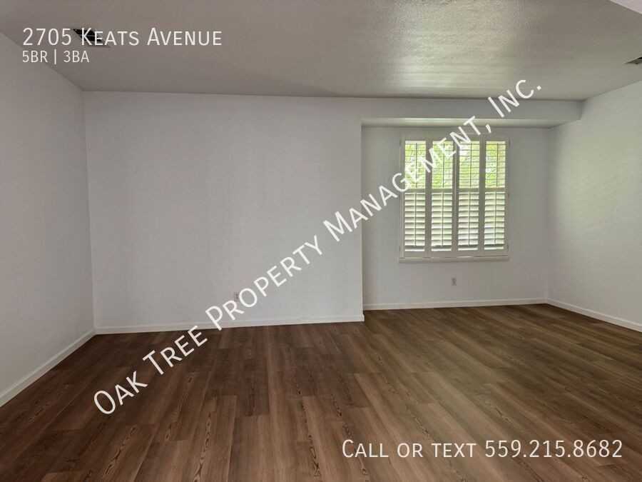 2705 Keats Ave - Photo 4 of 33