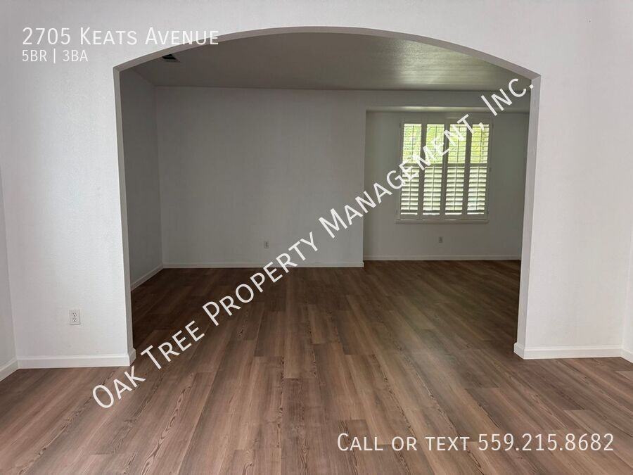 2705 Keats Ave - Photo 5 of 33