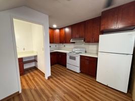 featured image of 2429 N School St