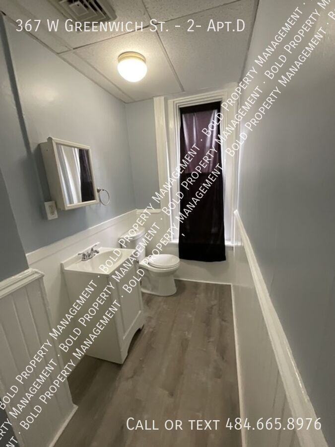 367 W Greenwich St #2APTD - Photo 7 of 10