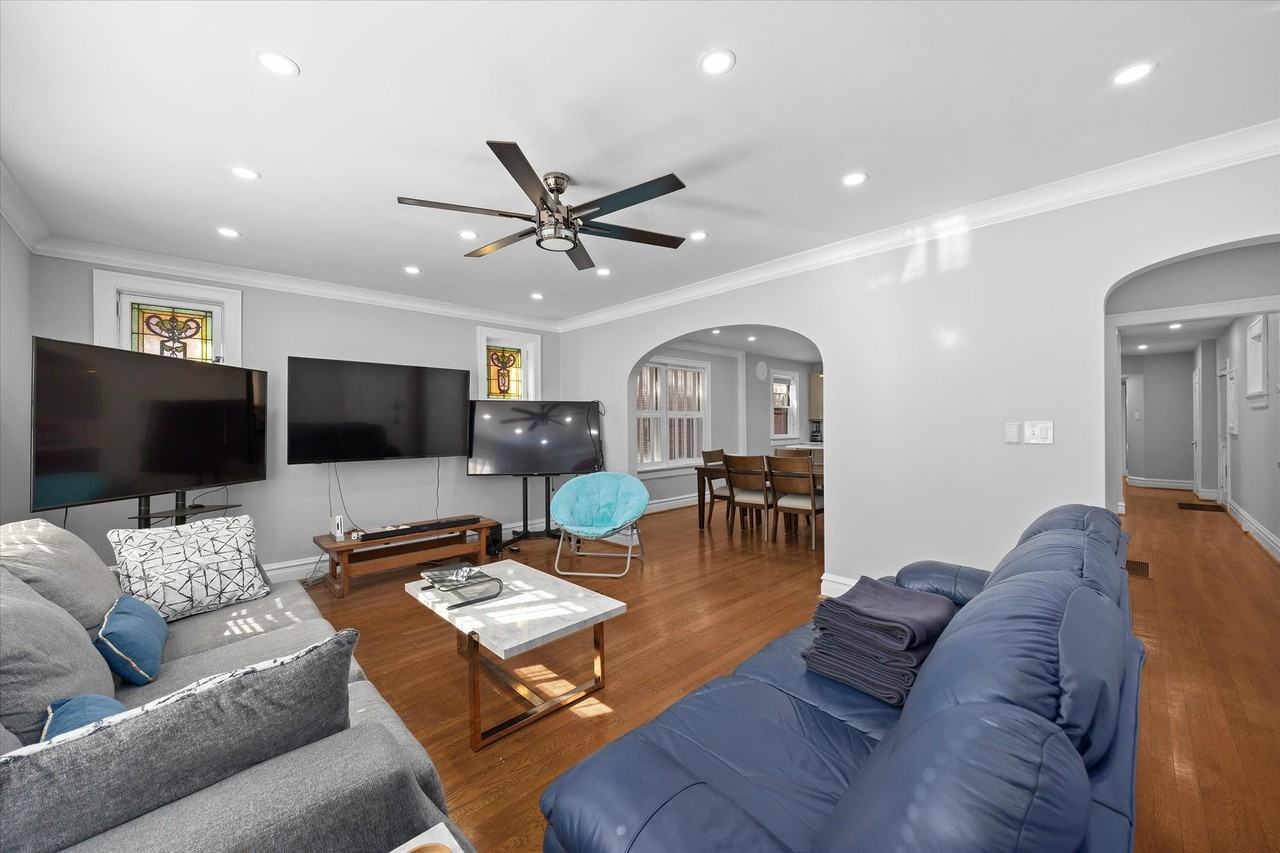 7373 Pershing Ave #1UNIT1W - Photo 5 of 13