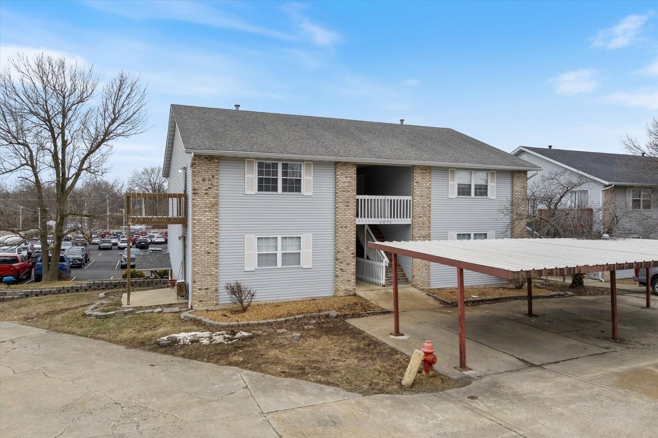 2636 Villa Park Dr #C - Photo 7 of 8