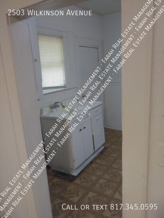2503 Wilkinson Ave - Photo 4 of 7
