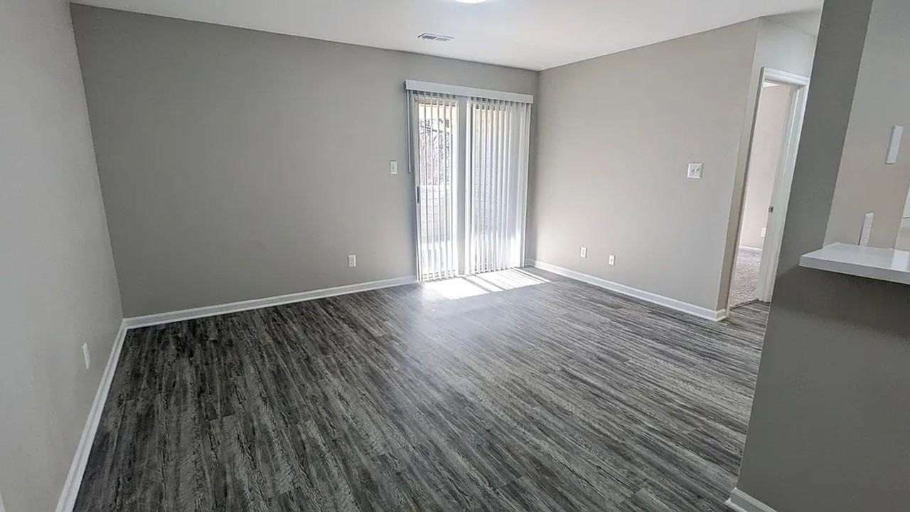 2912 W Florida St Apt A - Photo 6 of 15